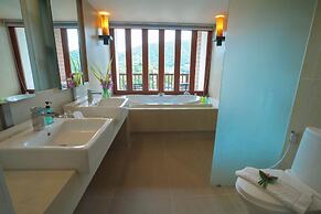Peach Blossom Resort