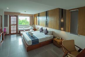 Peach Blossom Resort