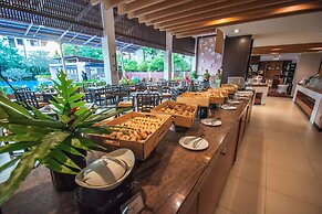 Peach Blossom Resort