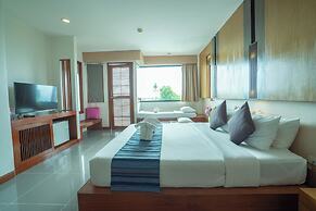 Peach Blossom Resort