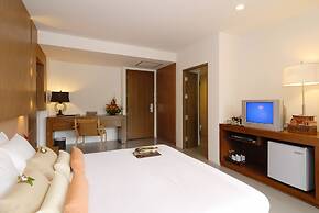 Peach Blossom Resort