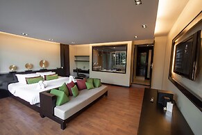 Peach Blossom Resort