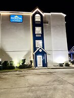 Microtel Inn & Suites by Wyndham Baton Rouge Airport