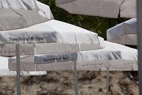 Sunshine Hotel & Spa