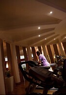 Sunshine Hotel & Spa