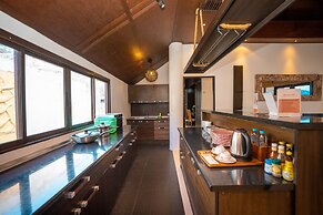 Dhevan Dara Resort & Spa