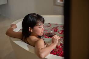 Dhevan Dara Resort & Spa