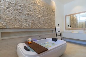 Dhevan Dara Resort & Spa