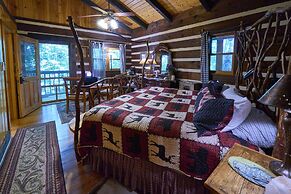 Creekwalk Inn and Cabins