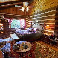 Creekwalk Inn and Cabins