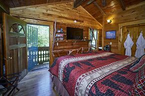 Creekwalk Inn and Cabins