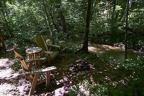 Creekwalk Inn and Cabins