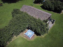 Creekwalk Inn and Cabins