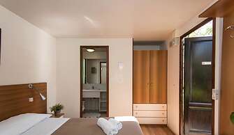 Happy Village & Camping