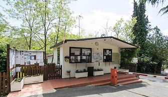 Happy Village & Camping