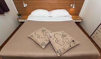 Happy Village & Camping