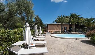 Happy Village & Camping