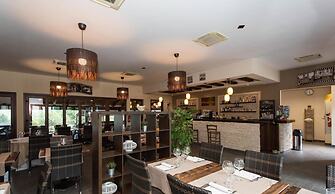 Happy Village & Camping