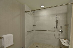 DoubleTree by Hilton Hotel Baton Rouge