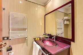 Augusta Lucilla Palace