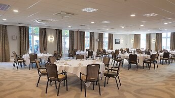 Holiday Inn Kenilworth - Warwick by IHG