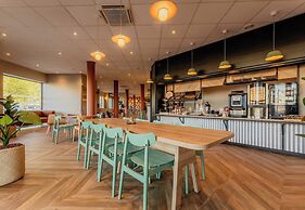 B&B HOTEL Maubeuge Gare