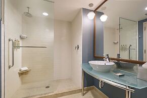 Renaissance ClubSport Aliso Viejo Laguna Beach Hotel