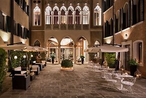 Sina Centurion Palace