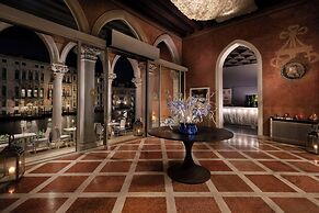 Sina Centurion Palace