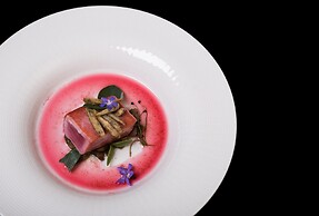 Sina Centurion Palace