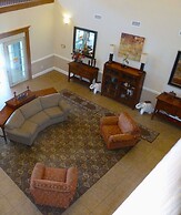 Americas Best Value Inn & Suites Gun Barrel City