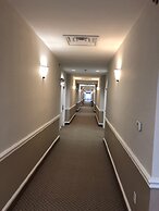Americas Best Value Inn & Suites Gun Barrel City