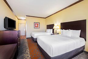 La Quinta Inn & Suites by Wyndham Eastland