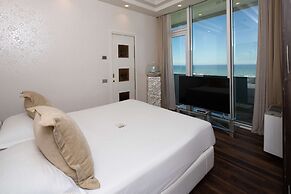 Best Western Maison B Hotel