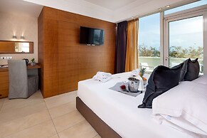 Best Western Maison B Hotel