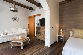 Best Western Maison B Hotel