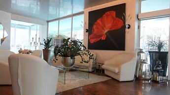 Best Western Maison B Hotel