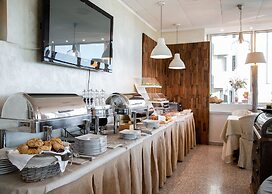 Best Western Maison B Hotel