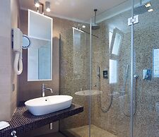 Best Western Maison B Hotel