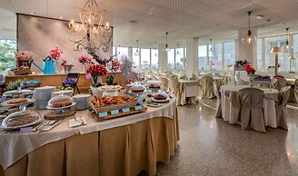 Best Western Maison B Hotel