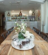 Best Western Maison B Hotel