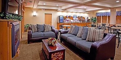 Holiday Inn Express & Suites Chesterfield by IHG