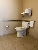 Royal Pacific Motor Inn