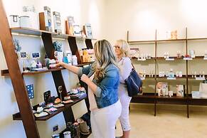 Mission Resort and Club