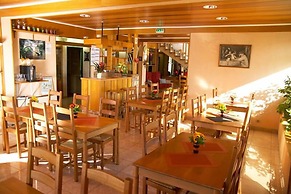 Brit Hotel Dak’Hôtel