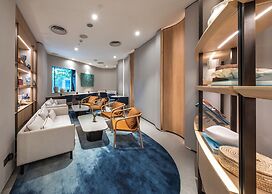 Crowne Plaza Changi Airport by IHG