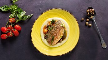 Crowne Plaza Changi Airport by IHG