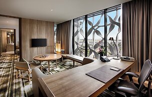 Crowne Plaza Changi Airport by IHG