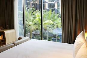 Crowne Plaza Changi Airport by IHG