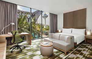 Crowne Plaza Changi Airport by IHG